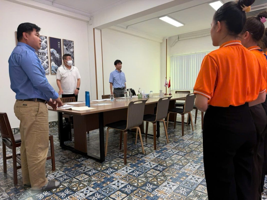 Hình ảnh đối tác Nhật Bản trong buổi phỏng vấn đơn hàng setup khách sạn ngày 14/01/2026